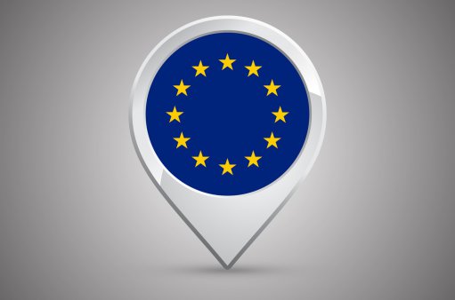 zdjęcie przedstawia znacznik mapowy z gwiazdkami UE